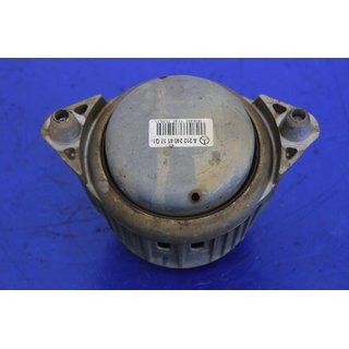 Mercedes Motorlager Motorhalter A2122404117